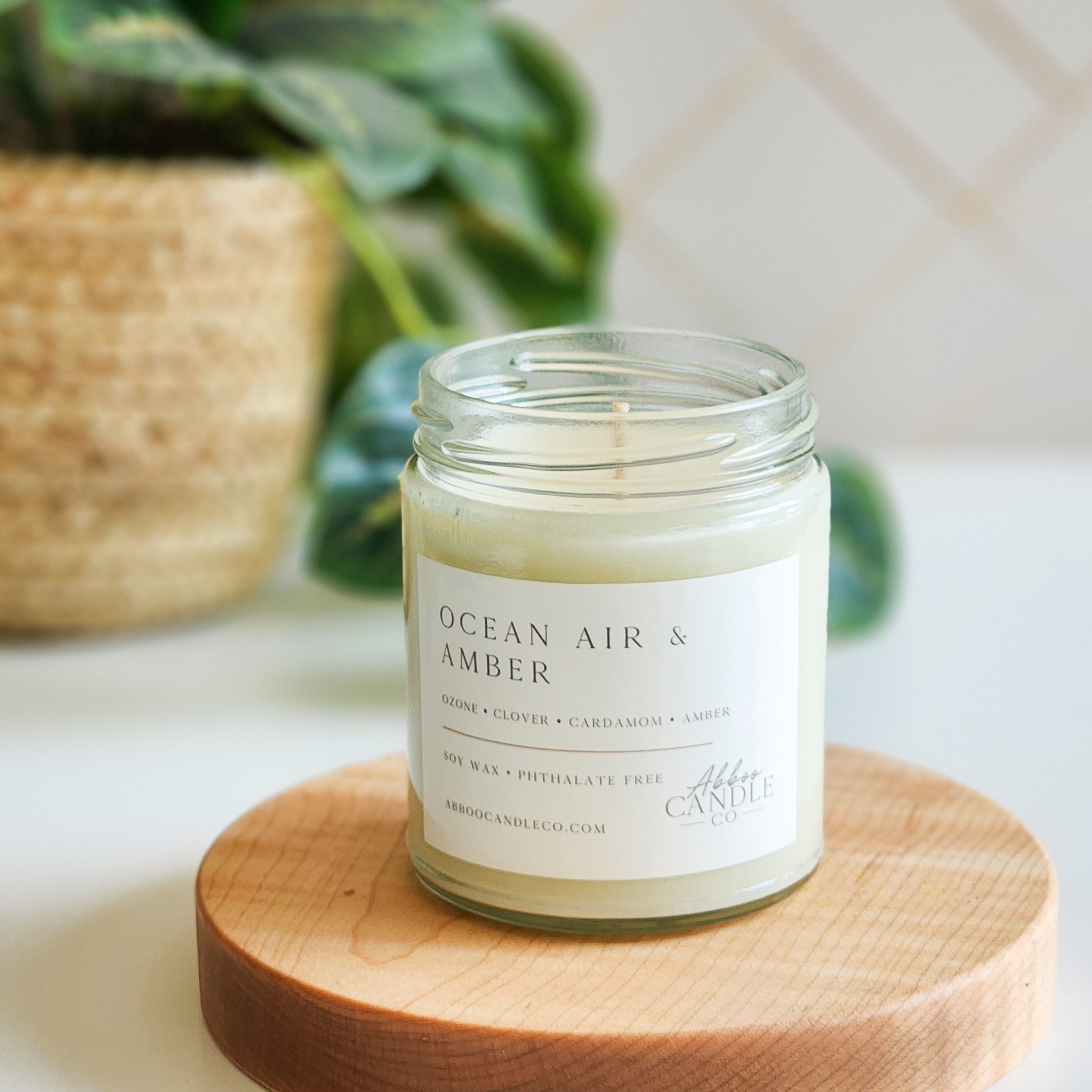 Ocean Air and Amber 9 oz Soy Candle with Twist Lid - Abboo Candle Co® Wholesale
